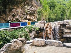 -十渡东湖港风景区