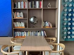 -抱抱地球咖啡馆(国家海洋博物馆店)