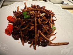 -吴越荣记苏州菜·松鼠桂鱼(月光码头店)