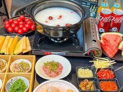 -牛牛和牛海鲜粥底火锅(长虹国际城店)