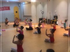 -天津瑞宇康培训学校(爱琴海购物公园店)