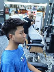 -藤野造型专业烫染接发