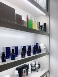 -F.N冻龄皮肤管理中心