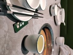 -品也·鲍鱼鸡火锅(皇庭广场店)