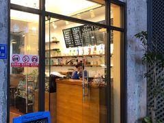 -新华书店(龙头路店)