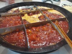 -岗上渣渣老火锅(两路口店)