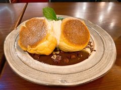 榛果巧克力奶油芝士舒芙蕾松饼-UPPER KITCHEN(延安路店)