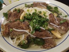 牛叭呼米线-紫滇源云南生态菜(丹凤街店)