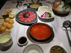 -泓炙颐凤鲜海鲜火锅料理(桐乡店)