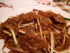 招牌干炒牛河-新大咀港式茶餐厅(宝山万达店)