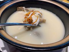 扁尖老鸭汤-望乡楼上海菜(日月光店)