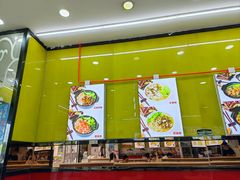 -龙记桂林米粉(财满街店)