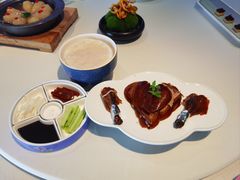 精品烤鸭-悦江(梅奔中心店)