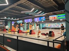 -极限PLAY运动娱乐新世界·团建派对表演休闲馆·室内高空游乐园