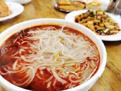 红汤肥肠粉-白家高记肥肠粉(总店)