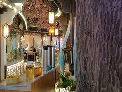 -荷塘秋月·本帮江浙菜(国权路店)