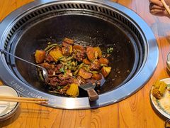 -东北人家铁锅炖(水岸帝景店)