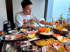 -花潮料理艺食馆(成都万象城店)