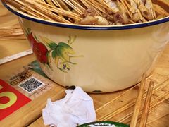 -拈签一笑黄牛肉辣卤串串