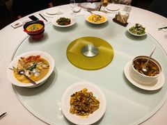 -梦都海鲜酒家(万达广场江桥店)