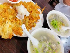 -建国蚵煎蚵面