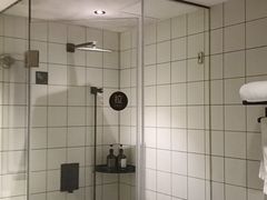-一间森林酒店(上海人民广场店)