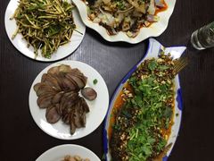 -弘烨 贵州酸汤 鱼火锅(东财店)