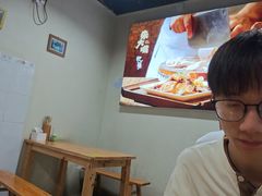 -朱大嘴肥肠血旺(福字街店)