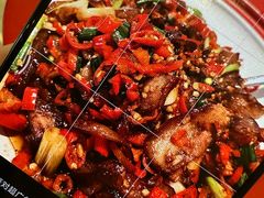小炒腊拱嘴-有红鸡毛店·川菜(建设路店)