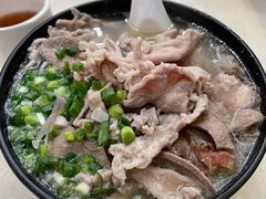 猪肝瘦肉叉烧汤米粉-鑫馨餐厅