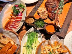 -香猪坊韩国烤肉专属门店(魏公村店)