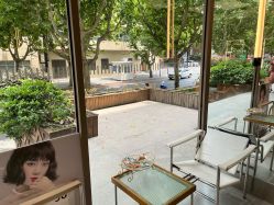 -PE SALON