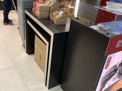 -奇华饼家(香港国际机场T1店)