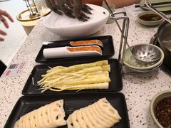 -椰子营·椰子鸡火锅(万象里店)
