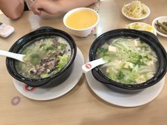-闫家驴肉老店(华电一校店)