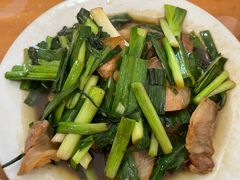 大蒜炒咸肉-界山丁老二丁记老鸭汤饭店