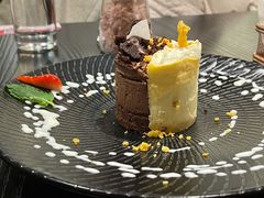 -Let'sBURGERplus·非常创意汉堡(三里屯店)