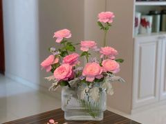 -何兮花店·气球派对鲜花店(马桥银春路万科城店)