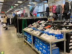 -上品折扣(回龙观店)