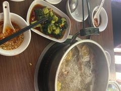 -阿汉名材老鸡汤饭店(金鸡岭店)