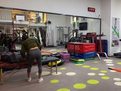 -悦耐私教健身馆(保利中心店)