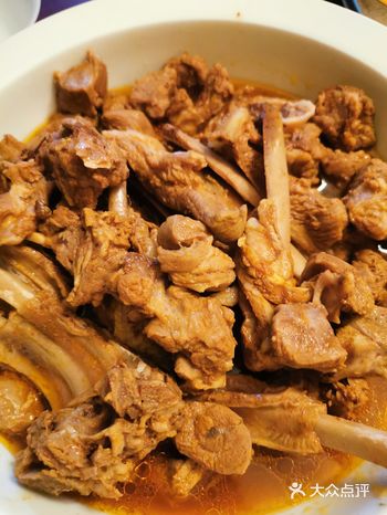 清炖溜达鸡、红烧羊排、咖喱牛肉、芝士虾仁、素炒四棱豆