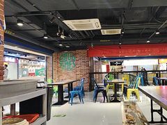 -第5大道精品休闲购物广场