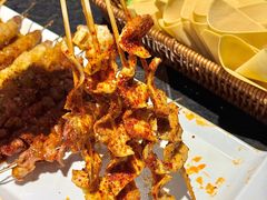 -卞二小串·鹤岗烧烤·坑烤(永定路店)