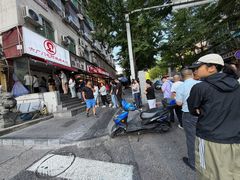 -六广门毛阿姨糯米饭