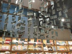 店内环境-猫的天空之城概念书店(杭州南宋御街店)