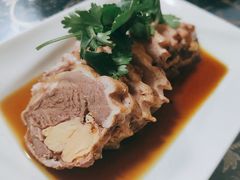 咸蛋黄鸭卷-马虎风味菜馆(王府园小区店)