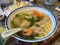 -长人馄饨铺(解放街店)