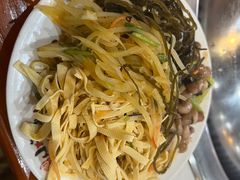 -70後铁锅炖(坡博总店)