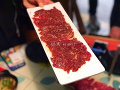 切肉-南城十里潮汕鲜牛火锅·鲜虾生滚粥(融汇老商埠店)